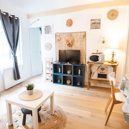 La Villa Au Petit Bonheur 옹플뢰르 외부 사진